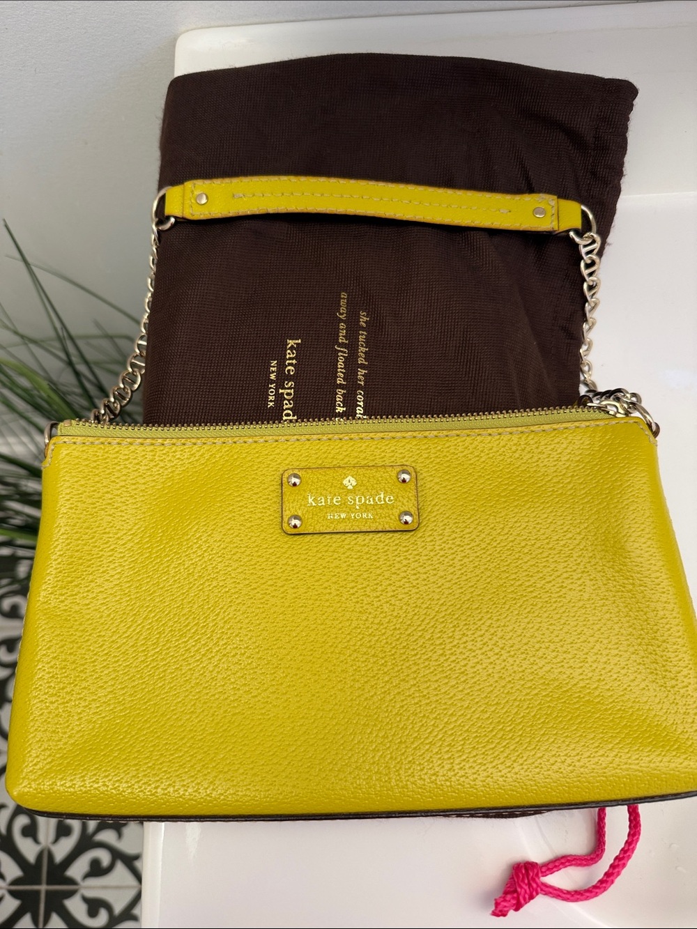 Kate Spade shoulder bag in Chartreuse